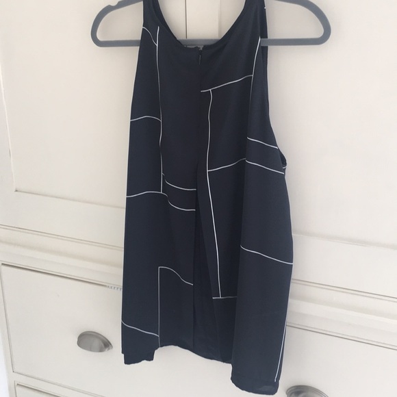 Cool Tank with Geometric Pattern - Picture 2 of 5